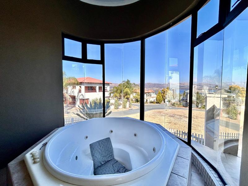 7 Bedroom Property for Sale in Kosmos Ridge North West